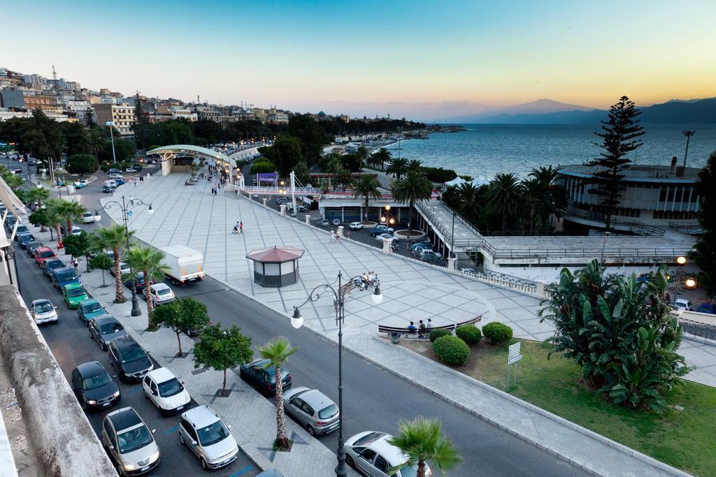 Hotel Lungomare Reggio di Calabria Exterior foto